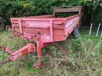 Rozmetadlo maštalneho hnoja 4,5t - 5