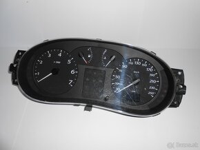 Budiky Renault Thalia / s otačkomerom / - 5