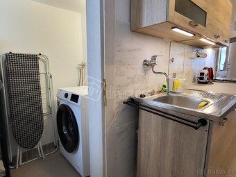 Byt s 2 samostatnými izbami v zrekonštruovanom tehlovom… - 5