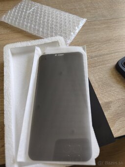 Predám Apple iPhone XR 128 GB - 5