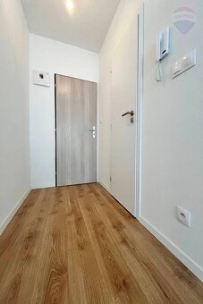 PRENÁJOM: Garsónka 22m², Bratislava-Ružinov II - 5