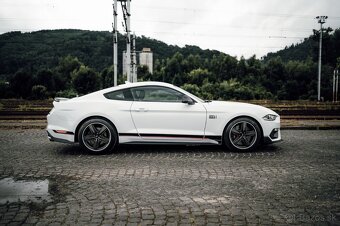 FORD MUSTANG MACH 1 5.0V8 - 5