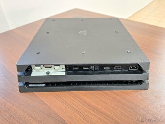 Sony PlayStation 4 Pro 1TB - 5