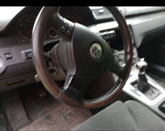 Volkswagen Passat 2.0 TDI - 5