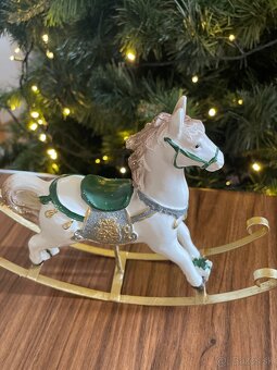 vianoce - hupaci konik 23x18 - 5