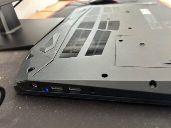 Predám notebook s príslušenstvom - 5