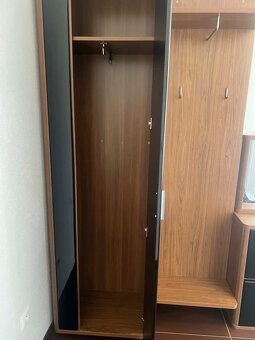 Šatník s botníkom do chodby - 5