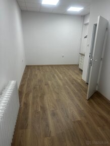 Ponúkame na prenájom priestory a pivnicu na služby - 5