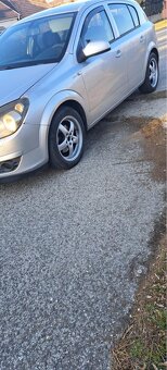 opel astra h - 5