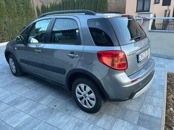 Suzuki SX4 4x4 1.6 benzín - 5