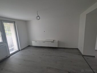 2 izbovy kompletne zrekonstruovany byt Dubnica nad Vahom - 5