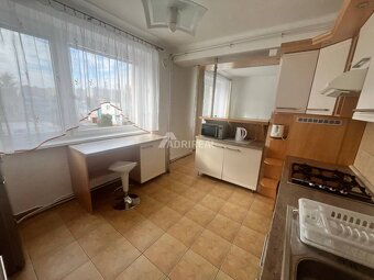 PREDAJ: 3i byt+balkón; 86 m2; Majakovského; Lučenec; 136.000 - 5