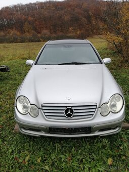 Mercedes c - 5