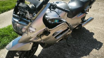 Honda ST1100 Pan European - 5