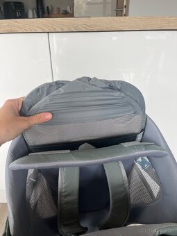 Detský turistický nosič Thule Sapling Elite + pršiplášť - 5