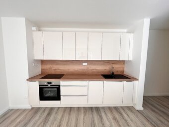 2-izbový byt s predzáhradkou v súkromnom areáli Pod Vinicou - 5