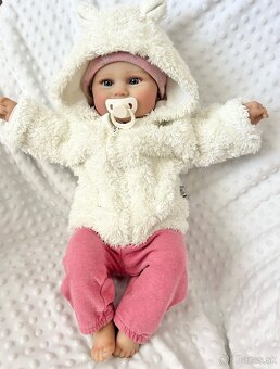 Realistická babika Maddie - 5