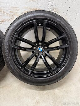 Zimná sada 5x112 R18 , 245/45/18 BMW 5 - G30 G31 Style 662M - 5