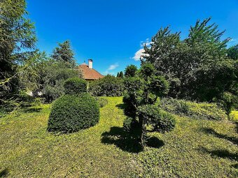 7-izb. Rodinný dom s bazénom na pozemku 5.100 m2 - 5