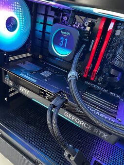 ⚙️ R9 7950X3D,RTX 5070 Ti 16GB,32GB 7600Mhz,2TB SSD High End - 5