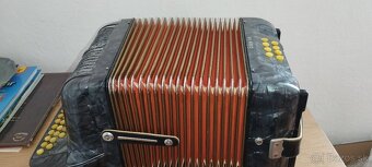 Heligonka Hohner - 5