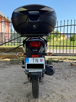 Honda CBF125 - 5