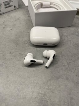 Rezervovane Predám Airpods Pro 2 generacia 2023 USB C - 5