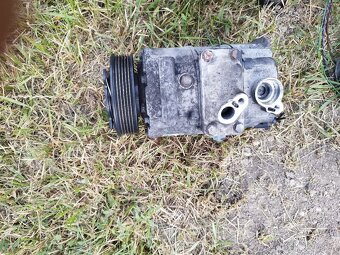 Predám dieli na oktaviu 2 1.9.tdi 77kw - 5