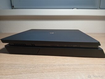 Playstation 4 - 5