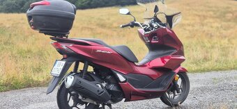 Honda PCX 125 rezervovane do 14.7. - 5