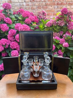 Drevený box s likérovou súpravou - RARITKA - 5