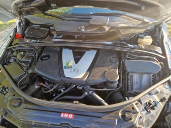 Mercedes R 320 - 5