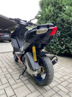 Aprilia SR 50 - 5