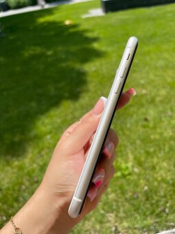 Biely iPhone Xr 64GB TOP stav - 5
