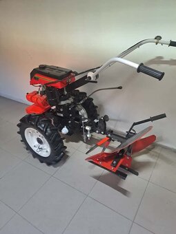 Predám malotraktor AGZAT - 5
