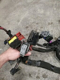 Renault Trafic 2.0 dci M9r riadiaca jednotka+kabeláž - 5