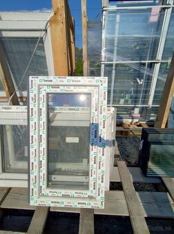 Plastové okná - biele, zlatý dub - 5