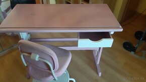 Písací stôl a stolička - 5