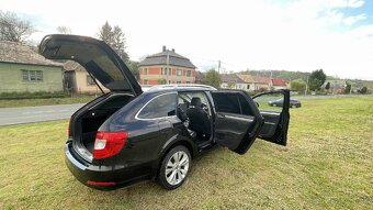 Škoda Superb II Facelift 1.6 TDI vo výbave Elegance - 5