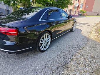 Audi a8 - 5