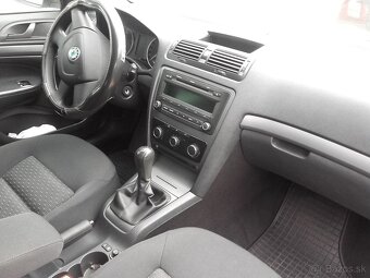 Škoda Octavia 2012 1.6mpi Prvý majiteľ - 5