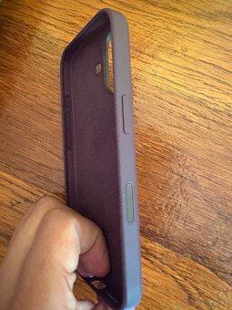iPhone 16 Silicone Case Magsafe Plum - 5