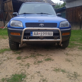 Predám Toyotu Rav 4 - 5