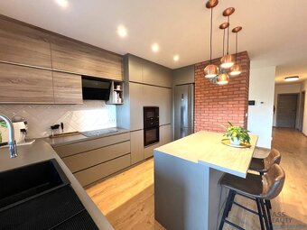 PREDAJ 4 izb. moderný byt so záhradou a parkovaním, Bernolák - 5