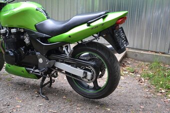 Kawasaki ZR-7 - 5