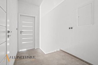 ALL INCLUSIVE I 3 IZBOVÉ BYTY S TERASOU, SO ZÁHRADOU + 2 PAR - 5