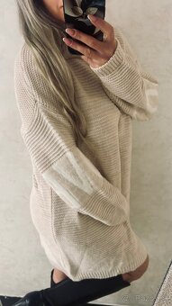 Damske rolakove pletene šaty beige - 5