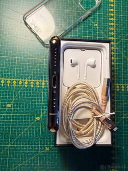 iPhone 11 Pro 64GB Gold - 5