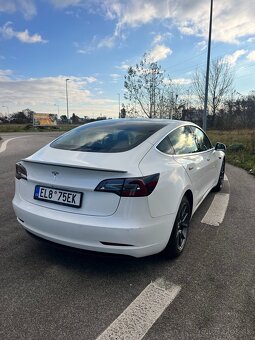 Tesla model 3 SR+ - 5