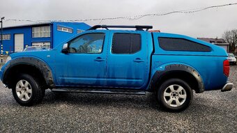 Nissan Navara 2,5 TD-126 kw 4x4 - 5